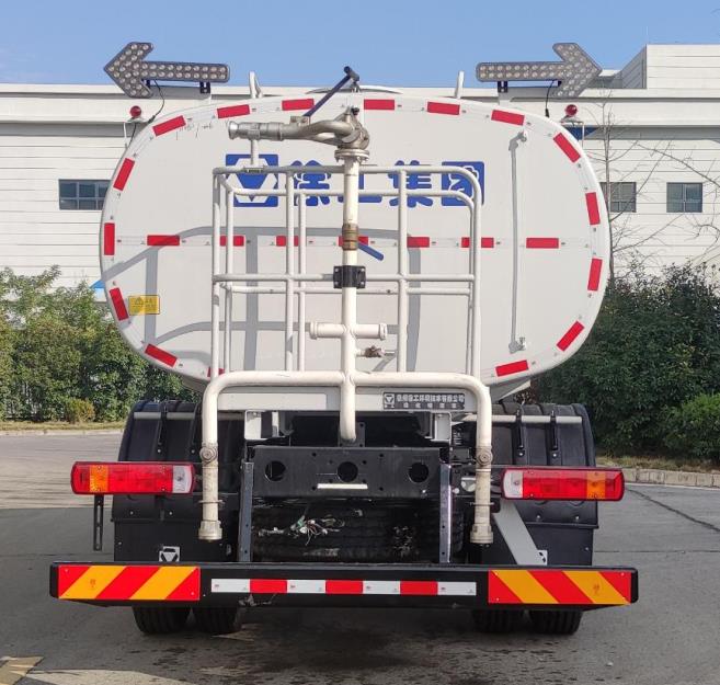 徐工牌XGH5180GPSB6綠化噴灑車公告圖片