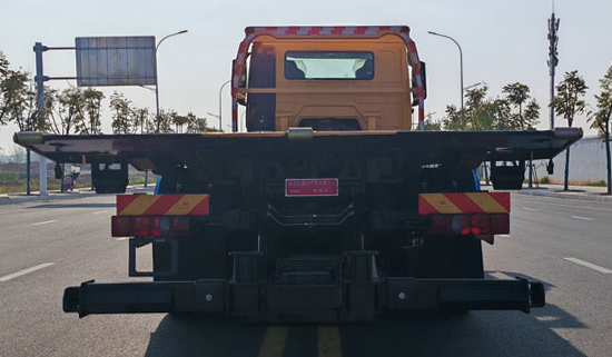 布隆牌LLL5257TQZZ6清障車公告圖片