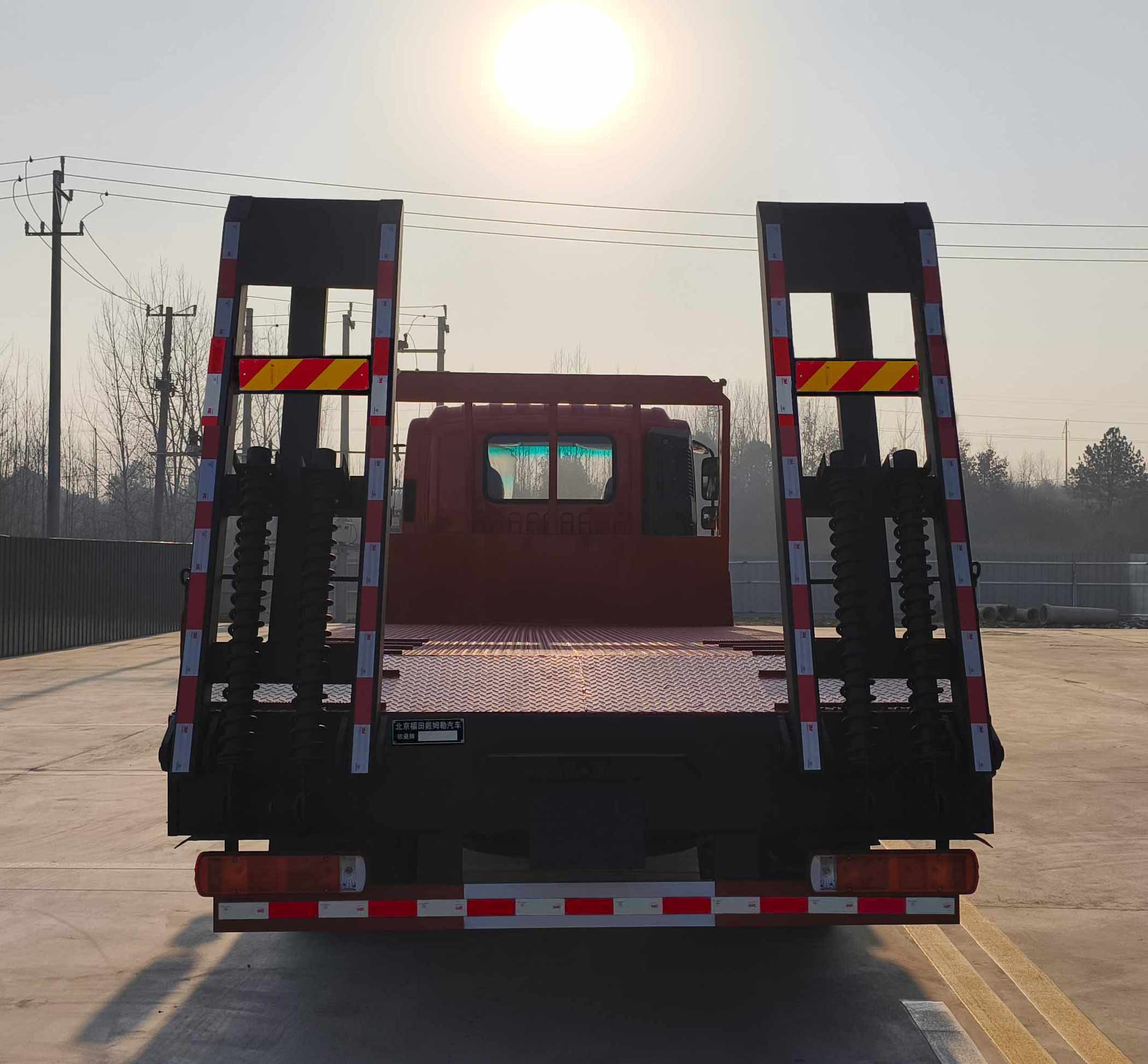 歐曼牌BJ5181TPBY6AAM-01平板運輸車公告圖片