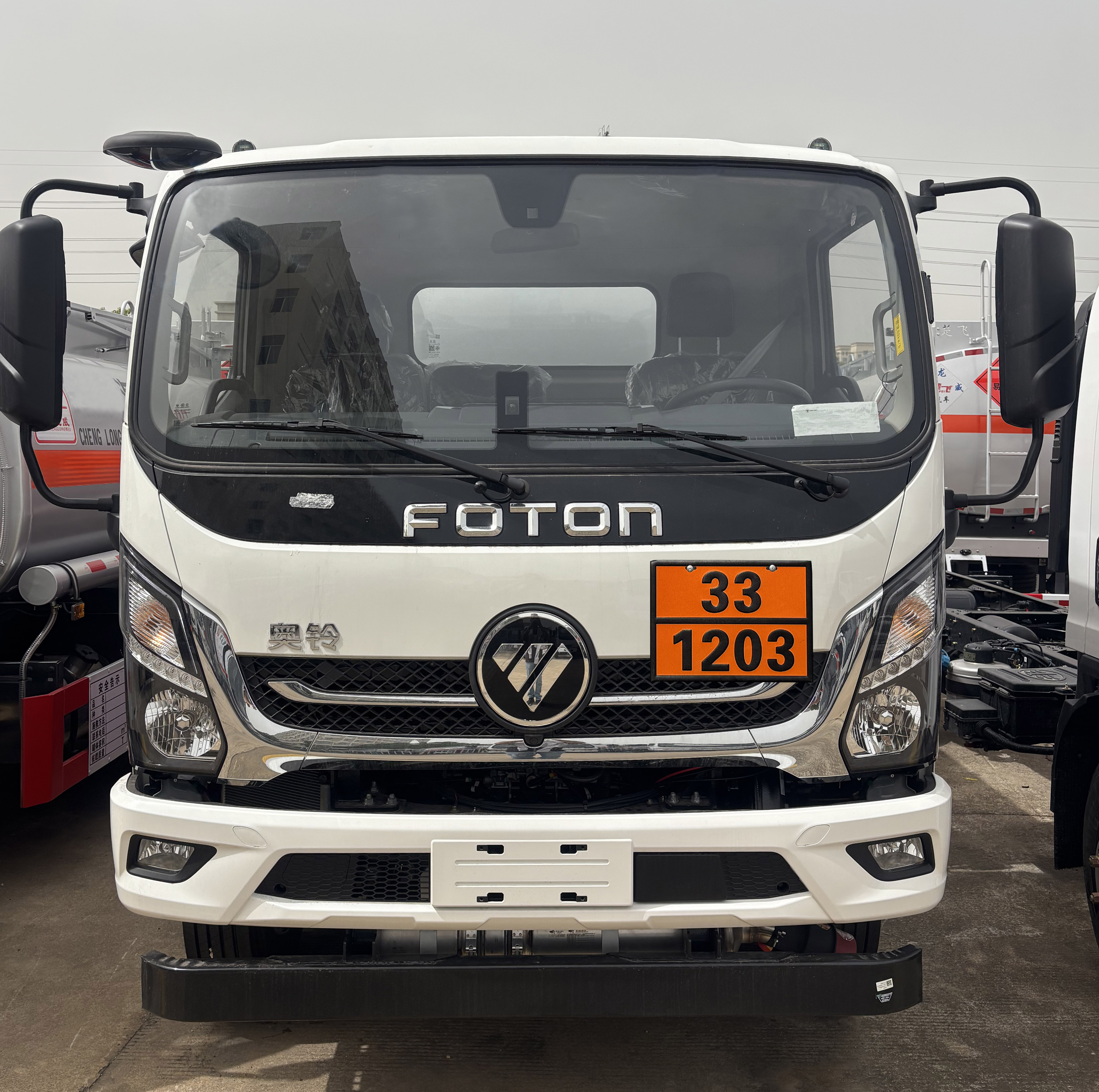 專力牌ZLC5128GJYBJ6加油車公告圖片