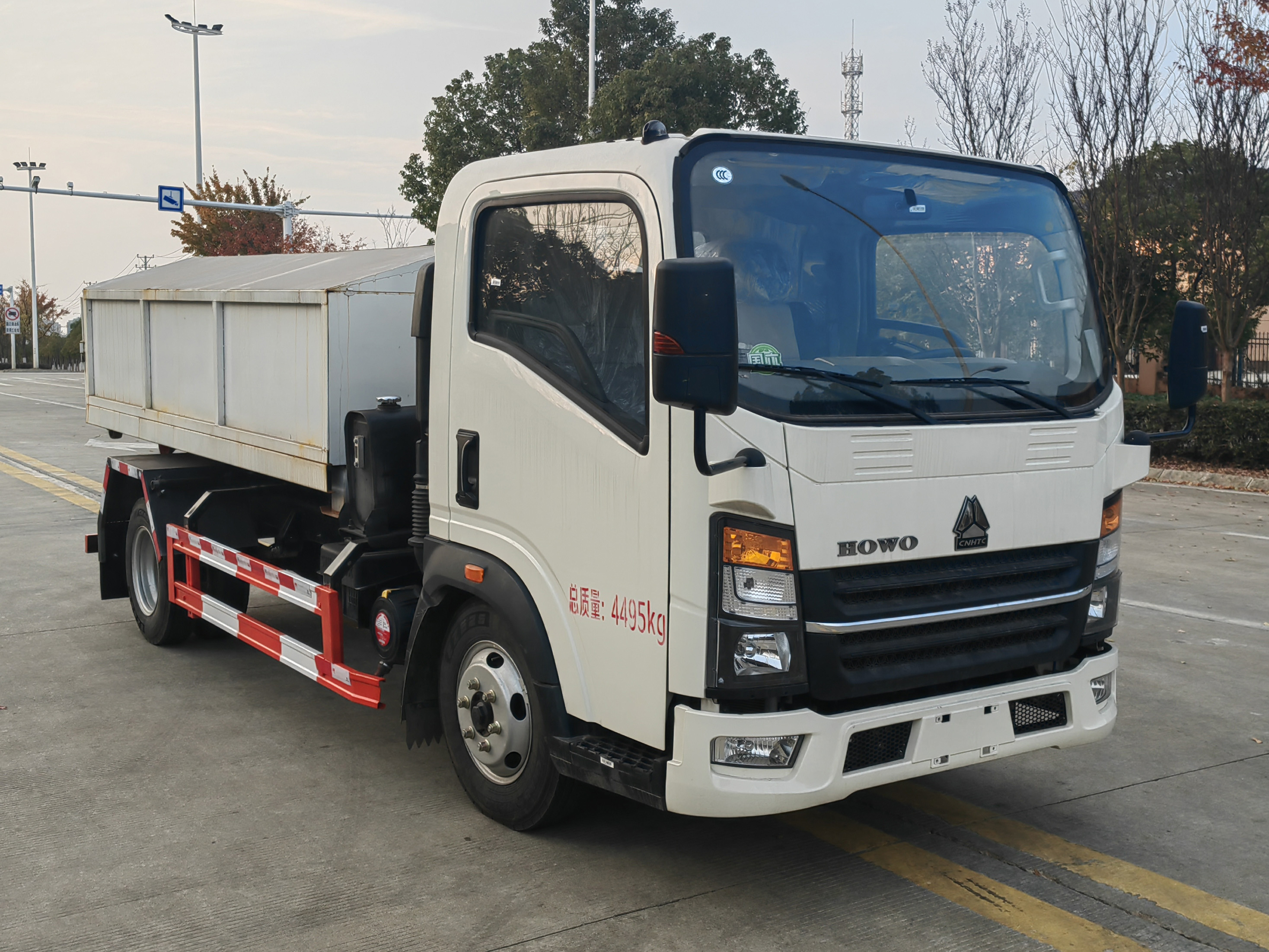 楚勝牌CSC5048ZXXZ6車廂可卸式垃圾車公告圖片