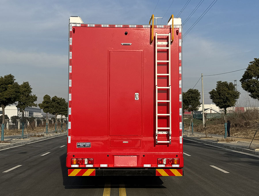 玉驍瓏牌YBH5180XBXZ6被服洗滌車公告圖片