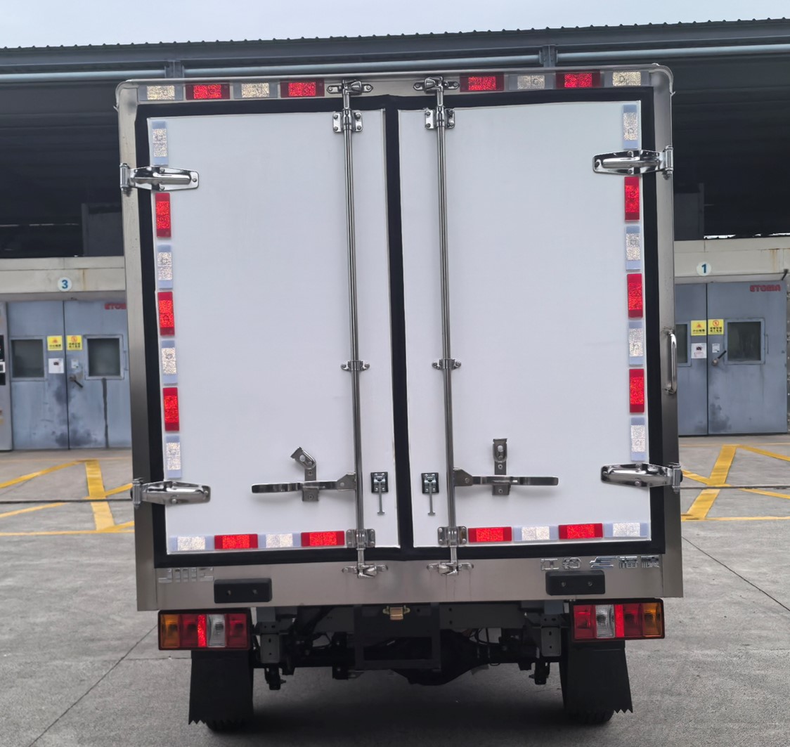 江鈴牌JX5031XLCTGDBEV純電動冷藏車公告圖片