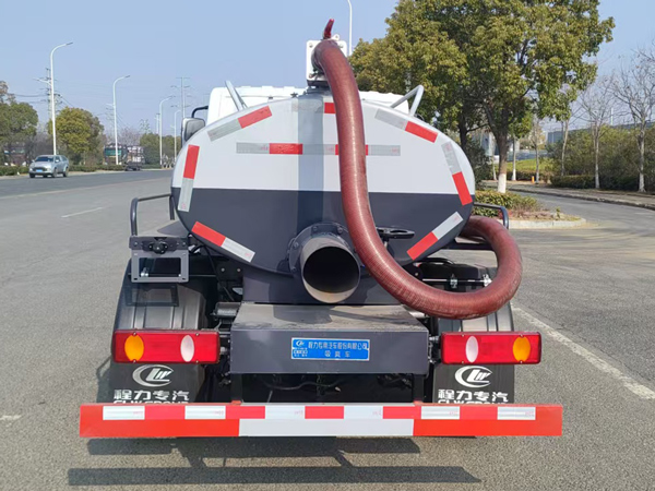 程力威牌CLW5040GXECDP吸糞車公告圖片