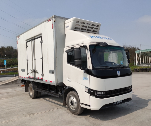 遠(yuǎn)程牌JGL5041XLCBEVGR7純電動(dòng)冷藏車公告圖片