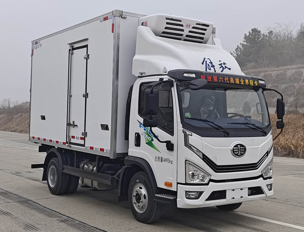 解放牌CA5040XLCP40K1L2E6PHEVA84插電式混合動(dòng)力冷藏車公告圖片