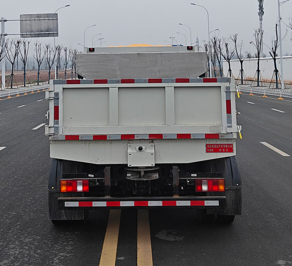 布隆牌LLL5047TCXZ6除雪車公告圖片