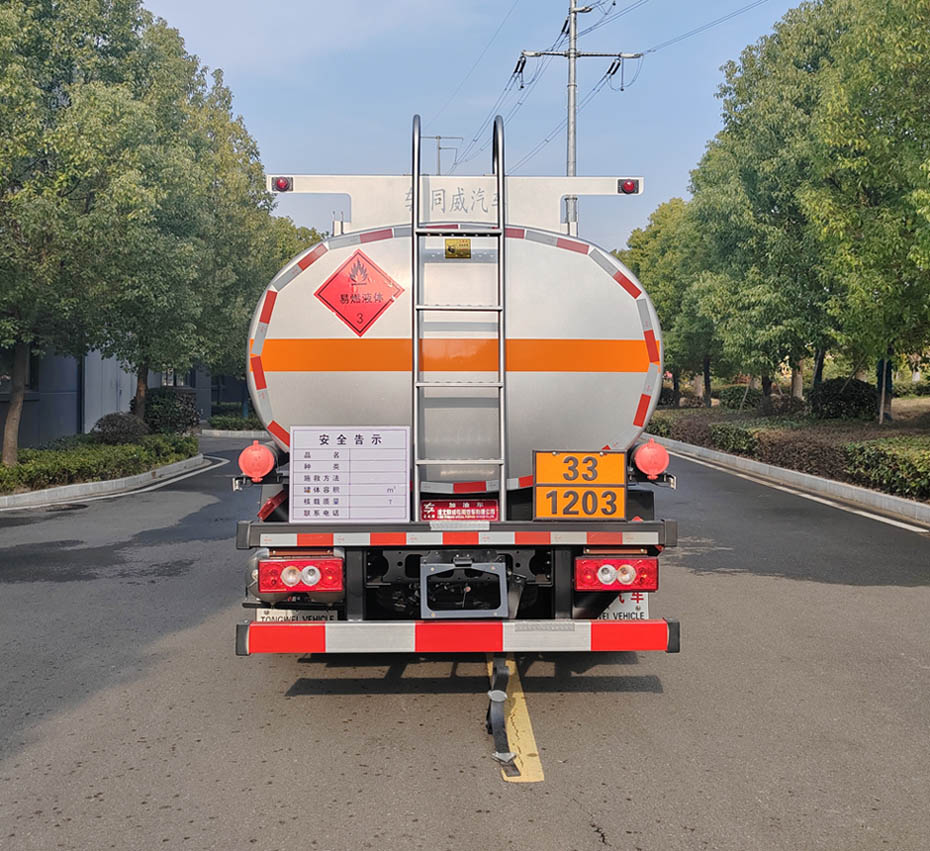 專威牌HTW5098GJYBAQ6加油車公告圖片