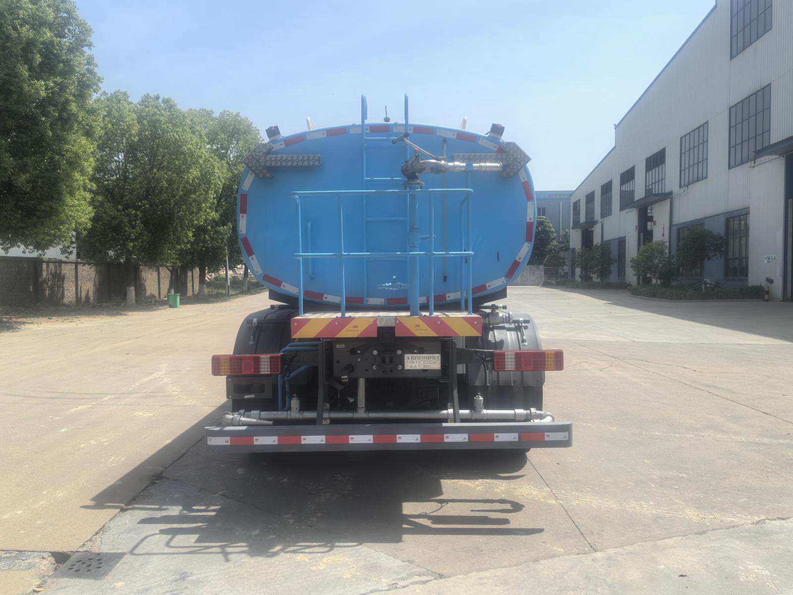 齊星牌QXC5310GSSBEV純電動(dòng)灑水車公告圖片