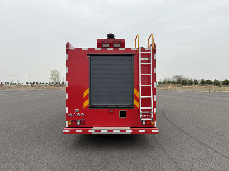 程力威牌CLW5200GXFPM100/AXF泡沫消防車公告圖片