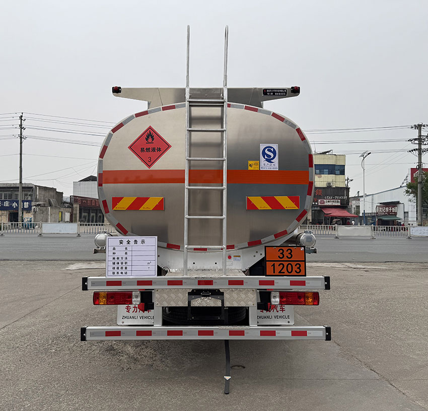 專(zhuān)力牌ZLC5320GYYCAQ6L鋁合金運(yùn)油車(chē)公告圖片