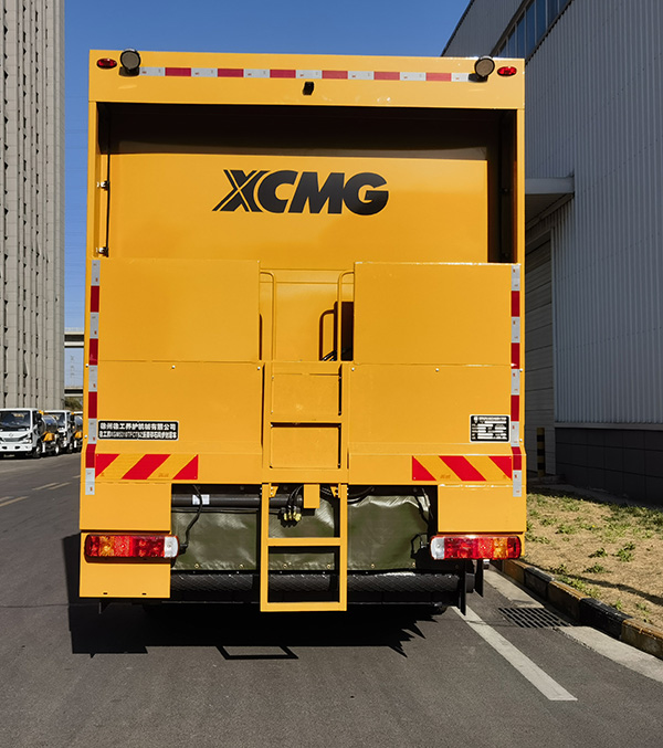 徐工牌XGM5310TFCTBZ瀝青碎石同步封層車公告圖片