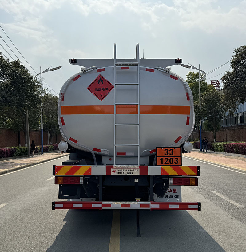 榮駿達(dá)牌HHX5320GJYSX6加油車公告圖片