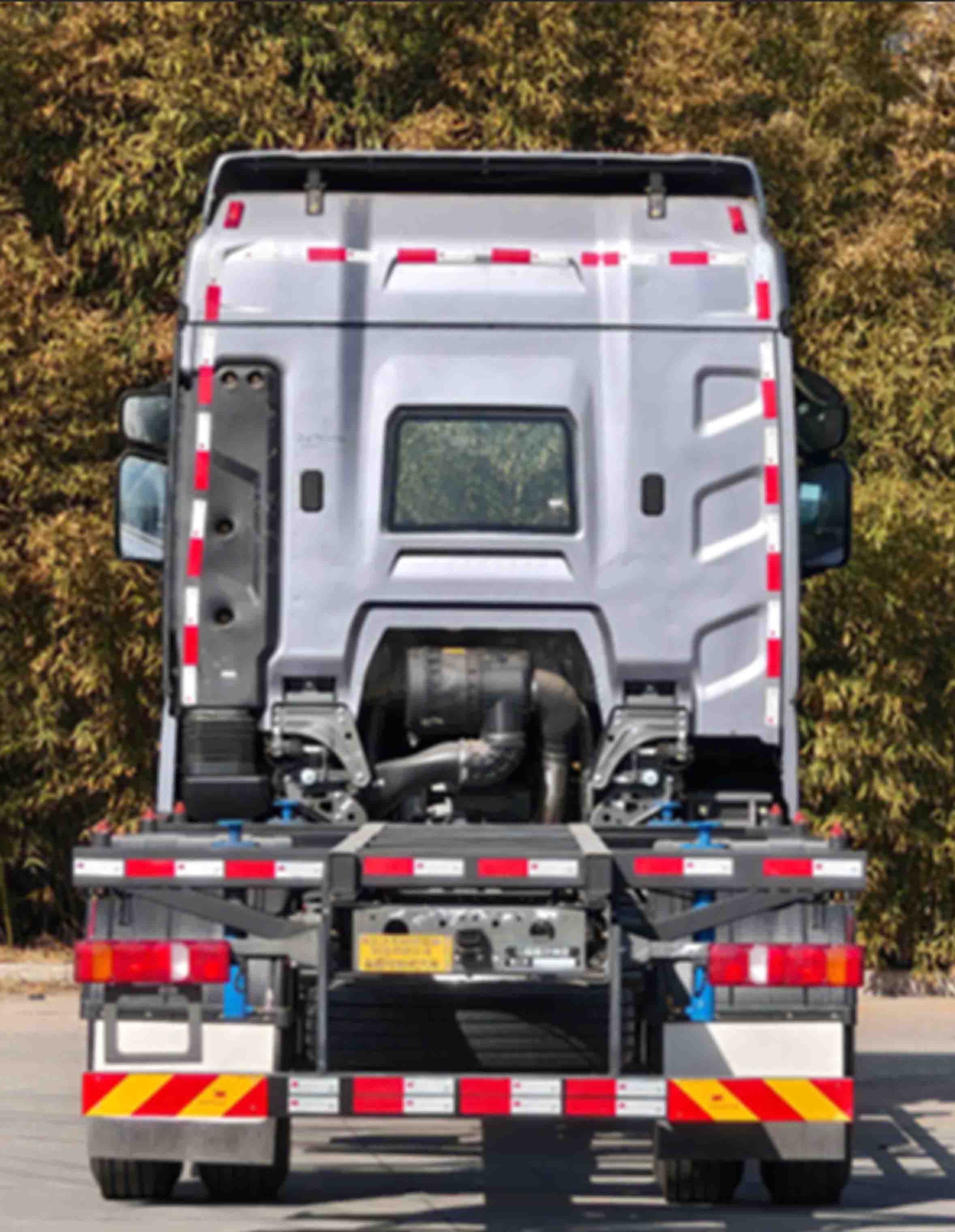 富巖汽車牌HWL5180ZKXPA車廂可卸式汽車公告圖片