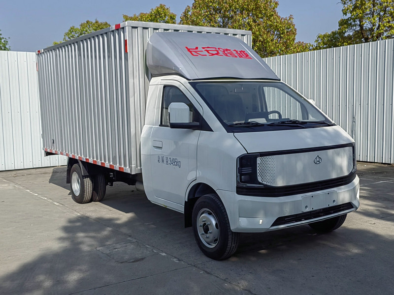 長(zhǎng)安牌CKS5032XXYX9RD6B4廂式貨車公告圖片