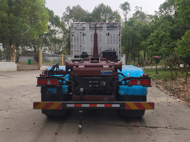 新飛牌XKC5310ZXXFCEV燃料電池車廂可卸式垃圾車公告圖片