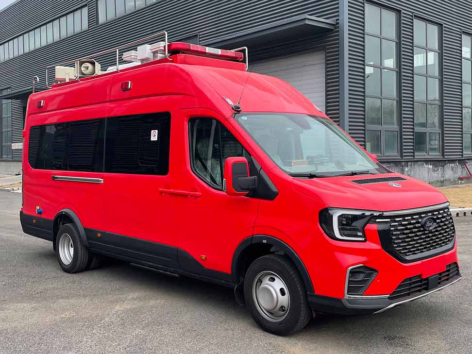 天河牌LLX5046TXFTZ70/F通信指揮消防車