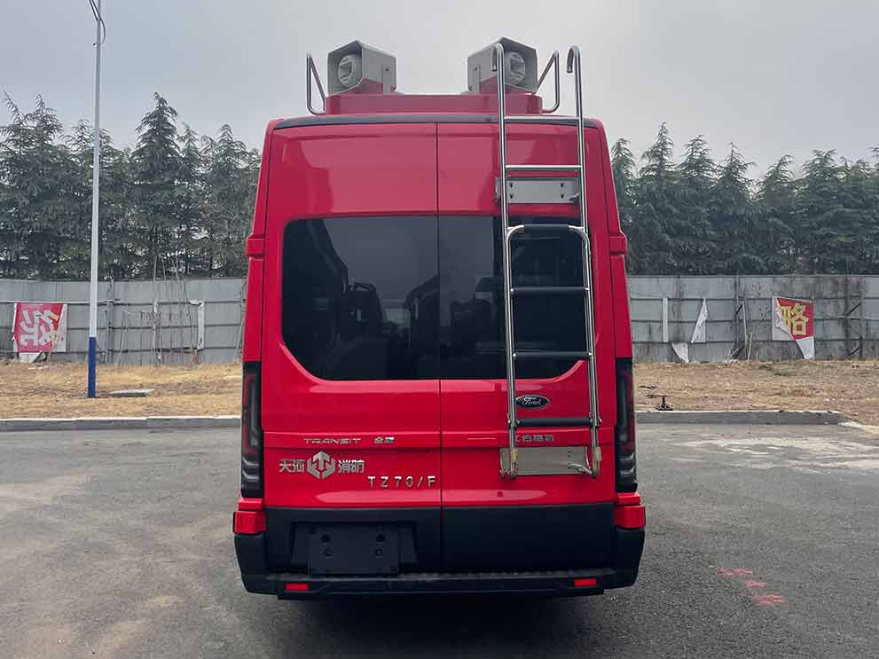 天河牌LLX5046TXFTZ70/F通信指揮消防車(chē)公告圖片