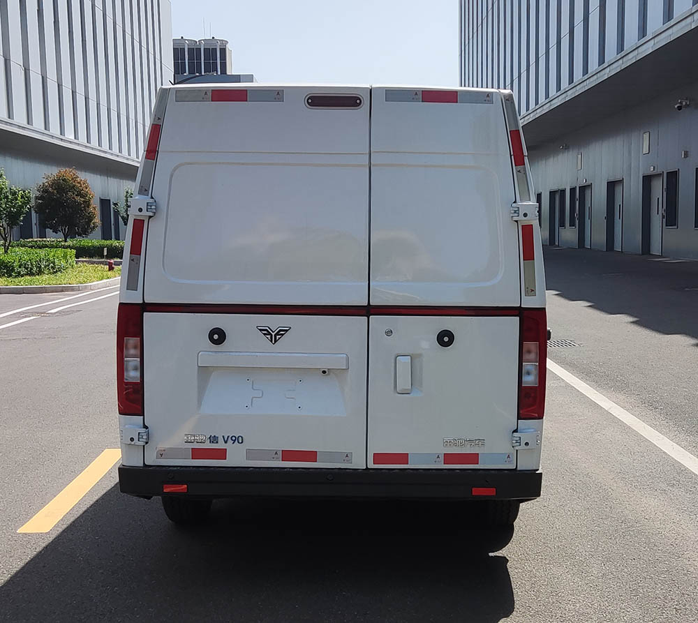 雷馳牌HLD5033XXY1BEV純電動(dòng)廂式貨車公告圖片