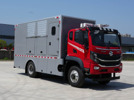 大流量排水抢险车