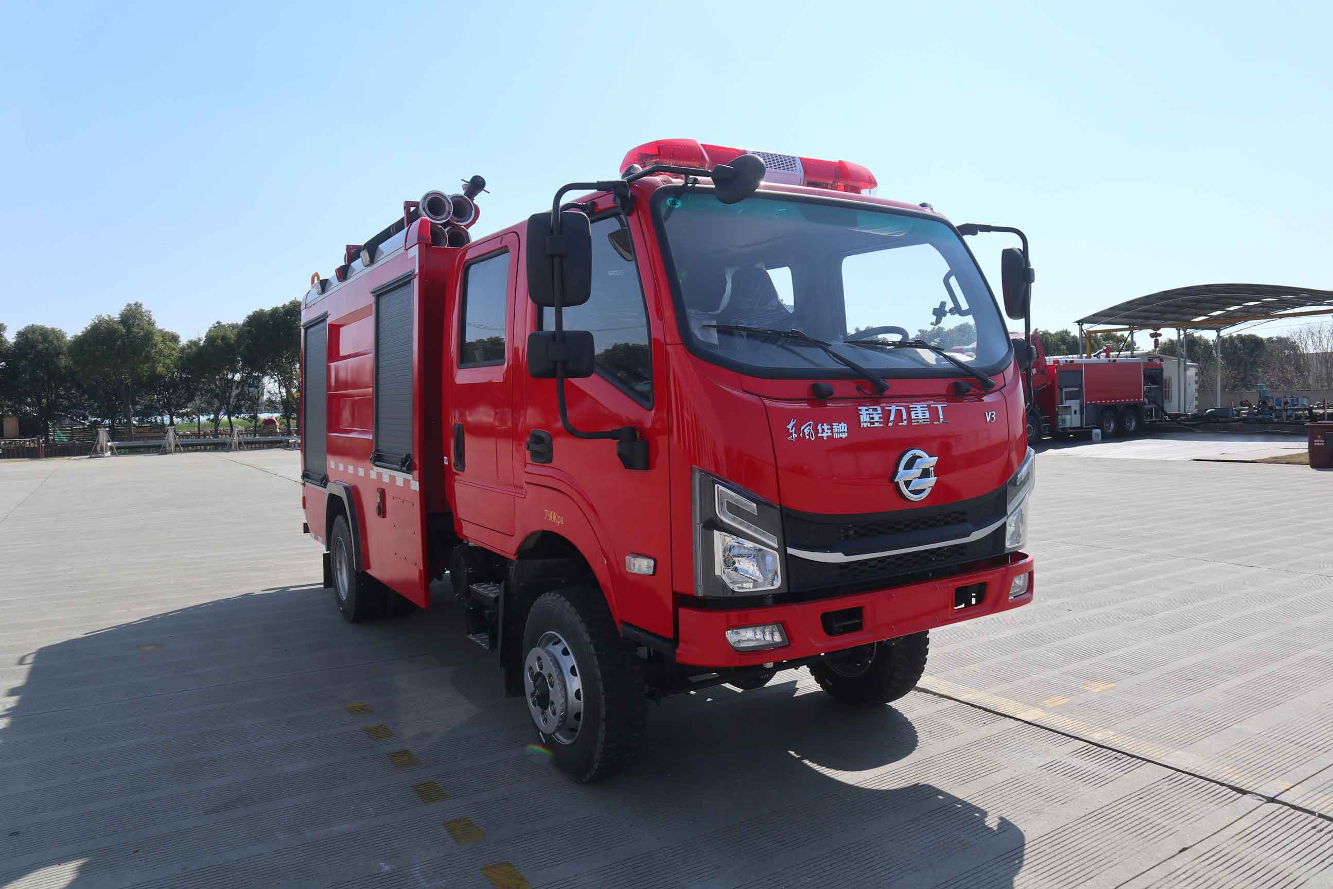 程力重工牌CLH5110GXFSG45/V3水罐消防車