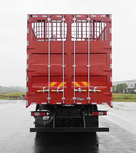 歐曼牌BJ5319CCQEVGRF-01純電動(dòng)畜禽運(yùn)輸車公告圖片
