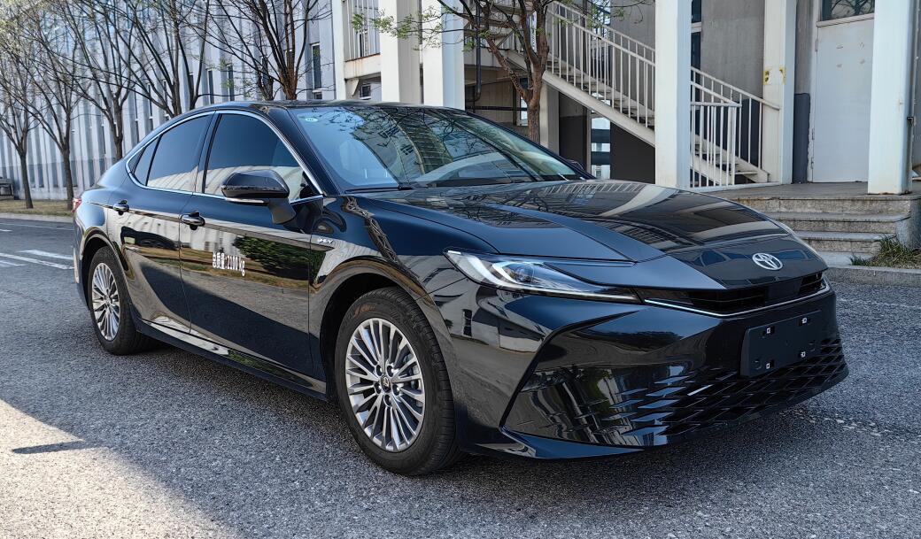 LZV5020XGJ7HEV型混合動(dòng)力工具車圖片