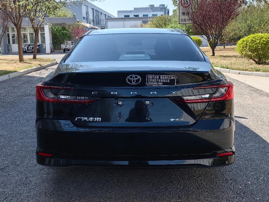 瓏致汽車牌LZV5020XGJ7HEV混合動力工具車公告圖片