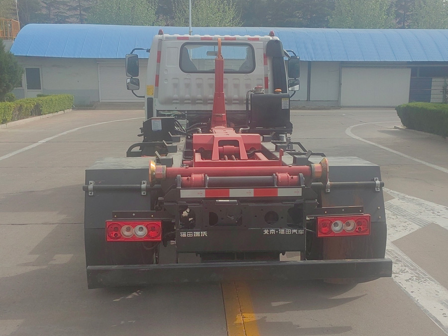 福田牌BJ5045ZXXPHEV53換電式插電式混合動力車廂可卸式垃圾車公告圖片