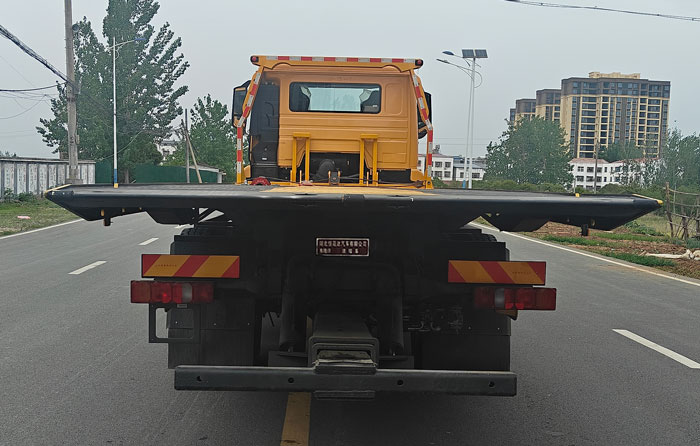 布隆牌LLL5230TQZZ6清障車公告圖片