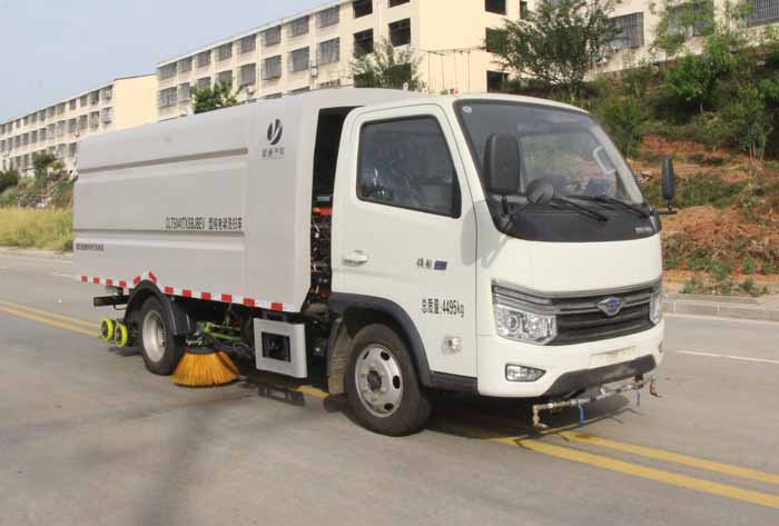 縱昂牌CLT5040TXSBJBEV純電動洗掃車公告圖片