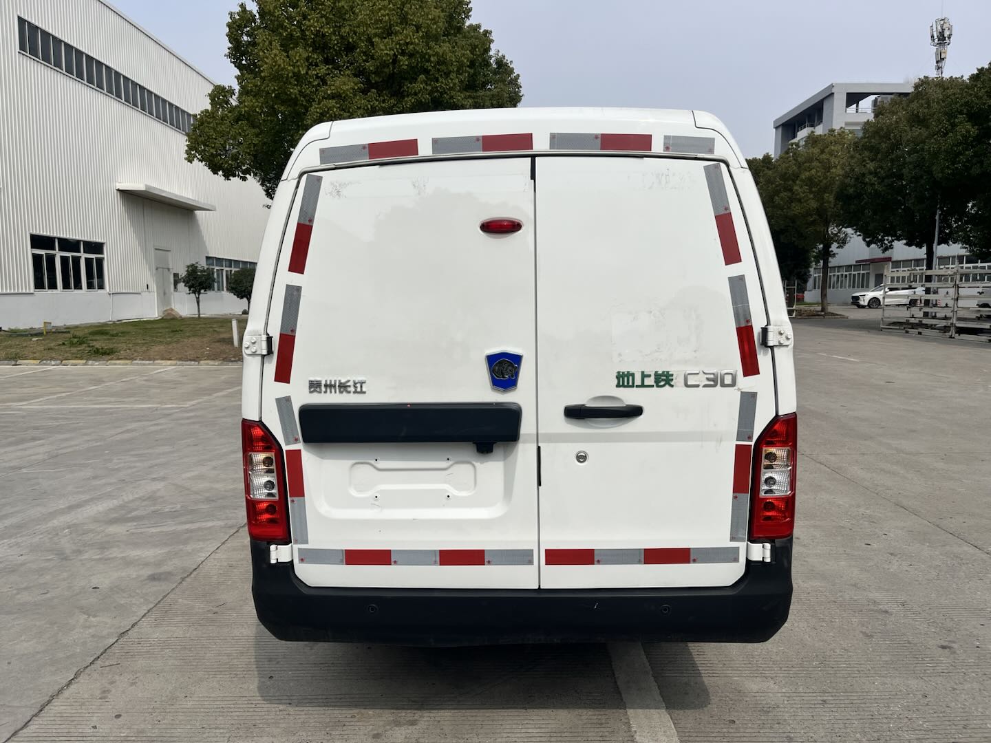 熊貓牌GK5035XXYBEV2純電動廂式貨車公告圖片