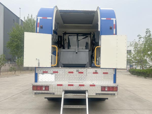 華美牌LHM5257TCJ63測(cè)井車公告圖片