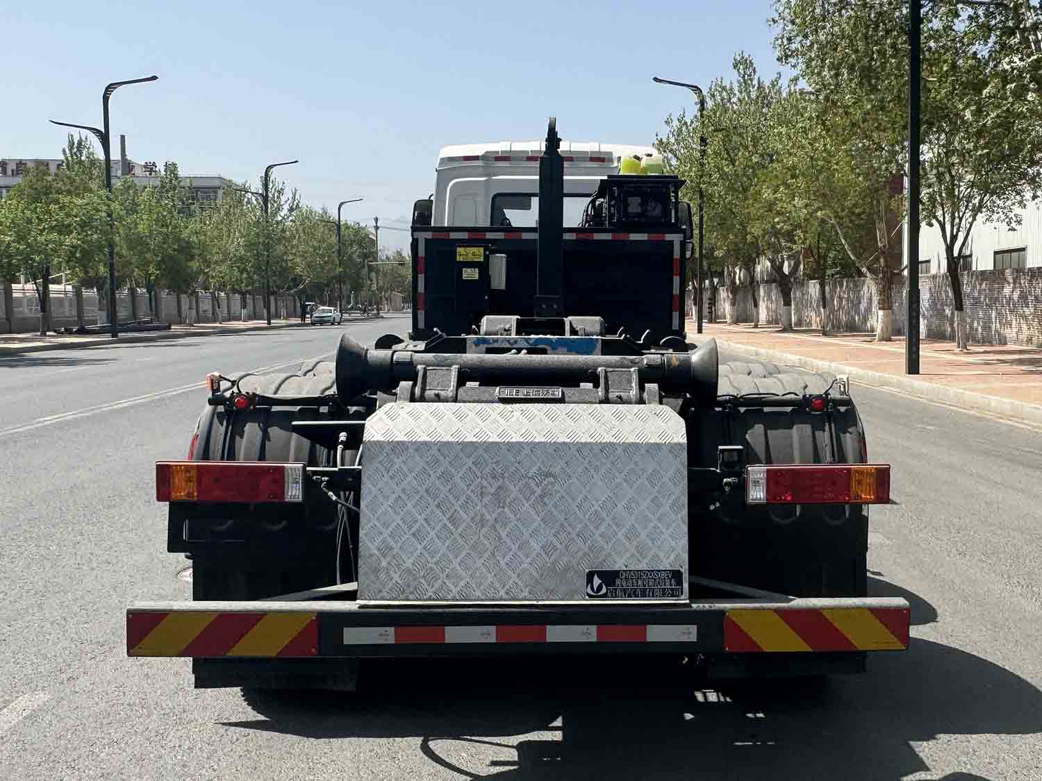 啟敬牌QHV5315ZXXSXBEV純電動車廂可卸式垃圾車公告圖片