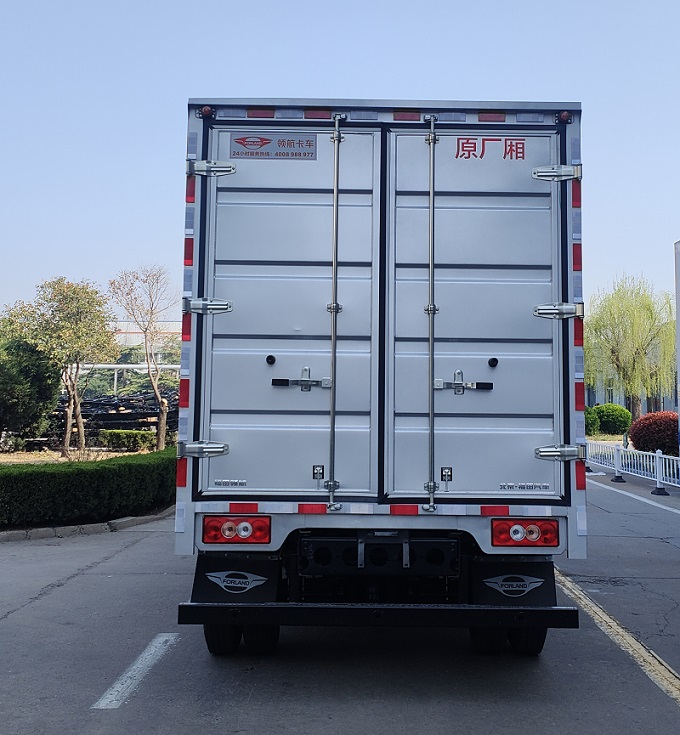 福田牌BJ5044XXY9JBA-61廂式貨車公告圖片