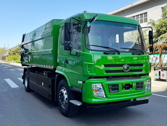 宇通牌YTZ5181ZXLD0BEV純電動廂式垃圾車