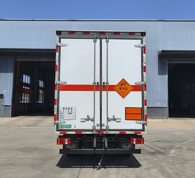 程力牌CL5046XQY6BXW爆破器材運(yùn)輸車公告圖片