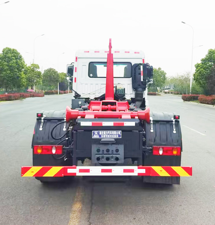 瑞力星牌RLQ5180ZXXE6車廂可卸式垃圾車公告圖片