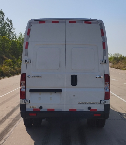 東風(fēng)牌EQ5048XXY6A1D廂式貨車公告圖片