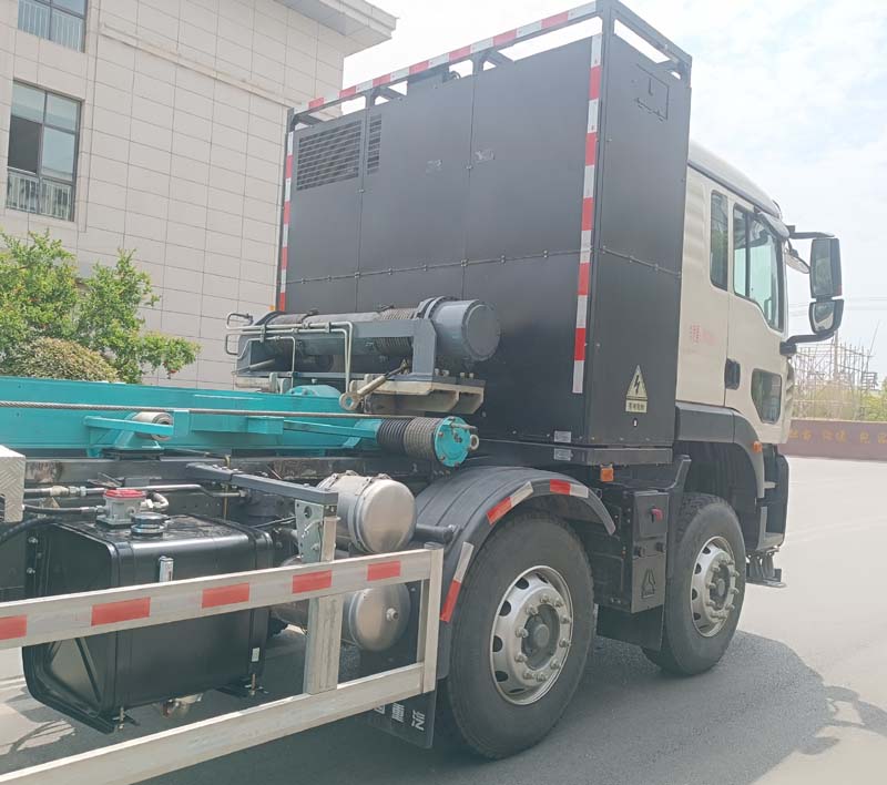 金驫牌YJW5311ZXXZZBEV換電式純電動(dòng)車(chē)廂可卸式垃圾車(chē)公告圖片