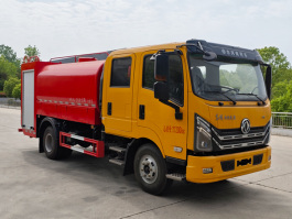 洒水车