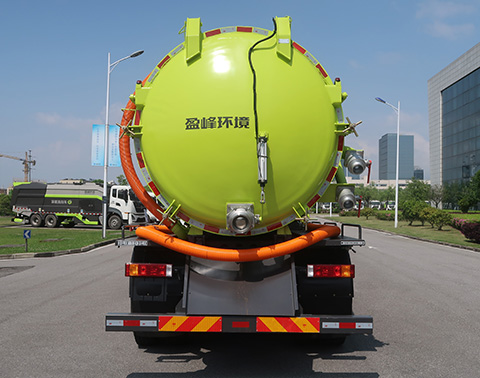 中聯(lián)牌ZBH5180GXWSXY6吸污車公告圖片
