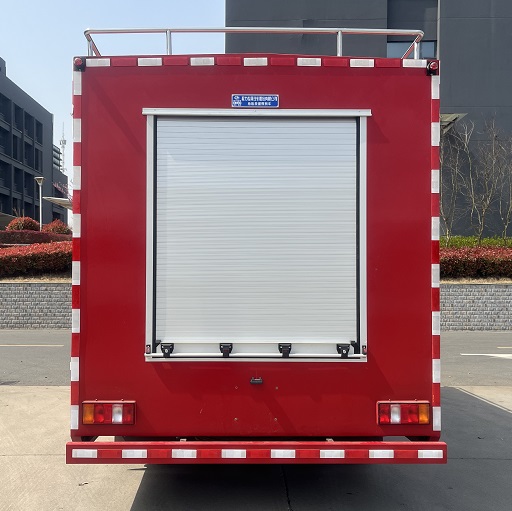 程力威牌CLW5060XZMAYF搶險(xiǎn)救援照明車公告圖片