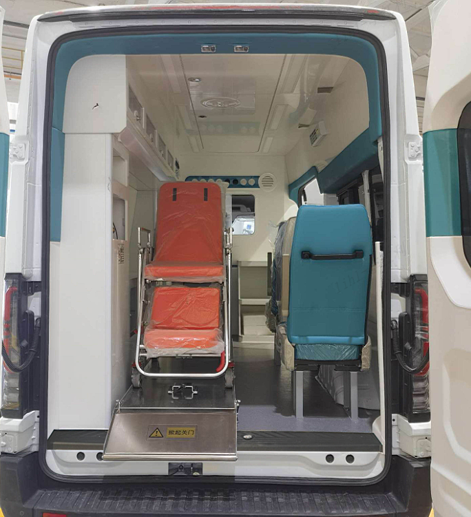 宇通牌ZK5046XSC16傷殘運(yùn)送車公告圖片