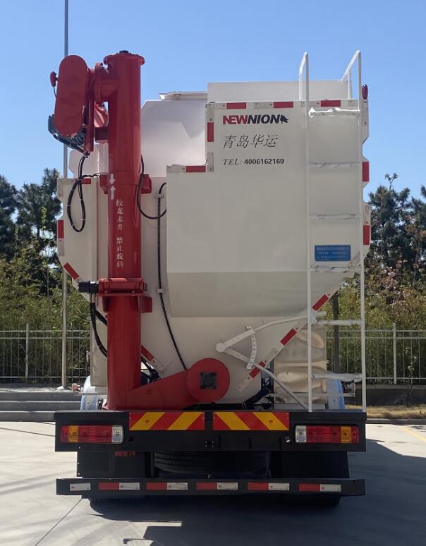 高賽華運(yùn)牌CGS5310ZSLLZ散裝飼料運(yùn)輸車(chē)公告圖片