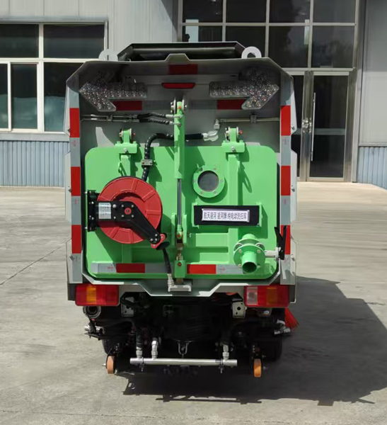 凌河牌LH5020TXSABEV純電動(dòng)洗掃車公告圖片