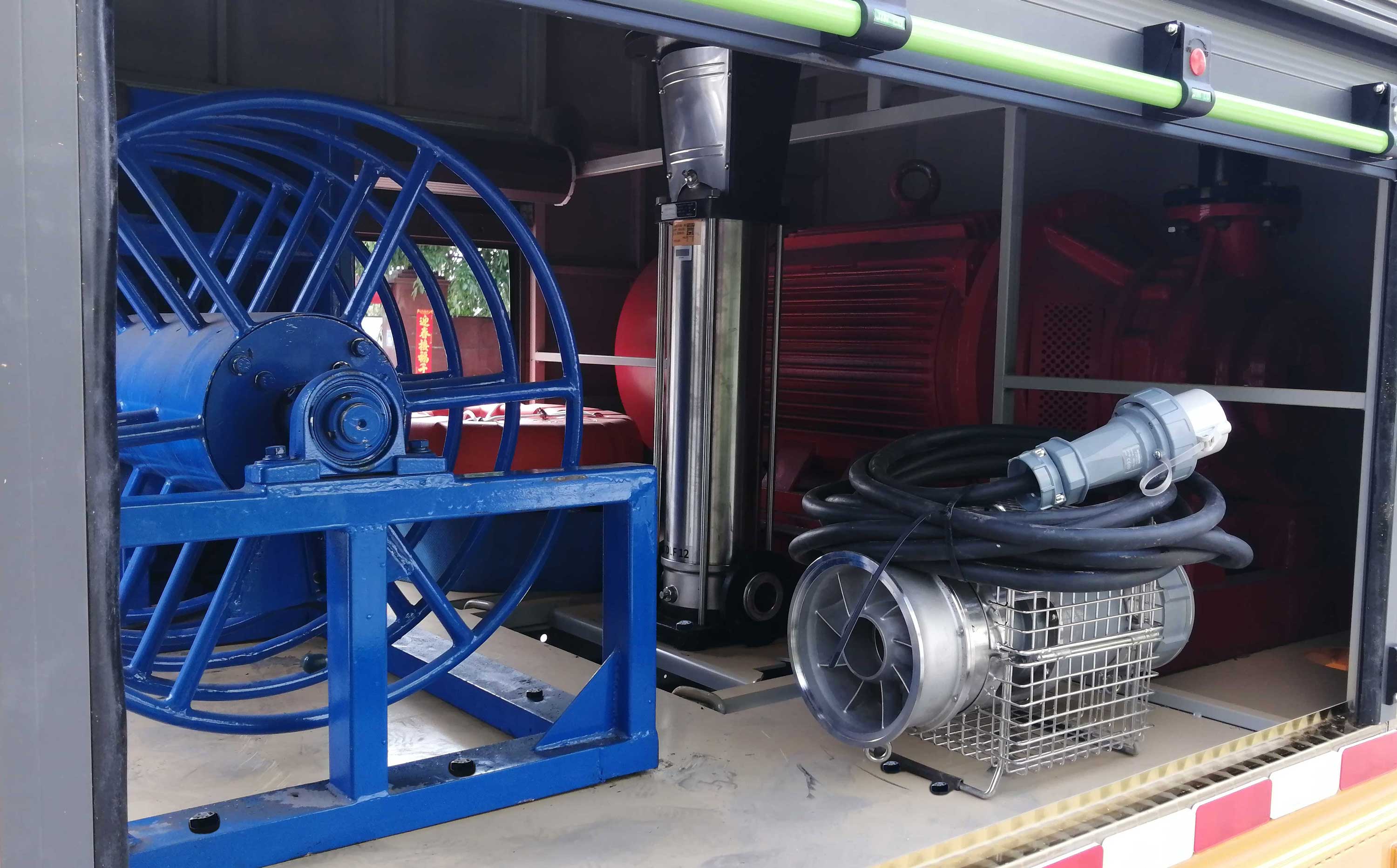 雙亞龍牌FYL5080TGPHM遠(yuǎn)程供排水搶險車公告圖片