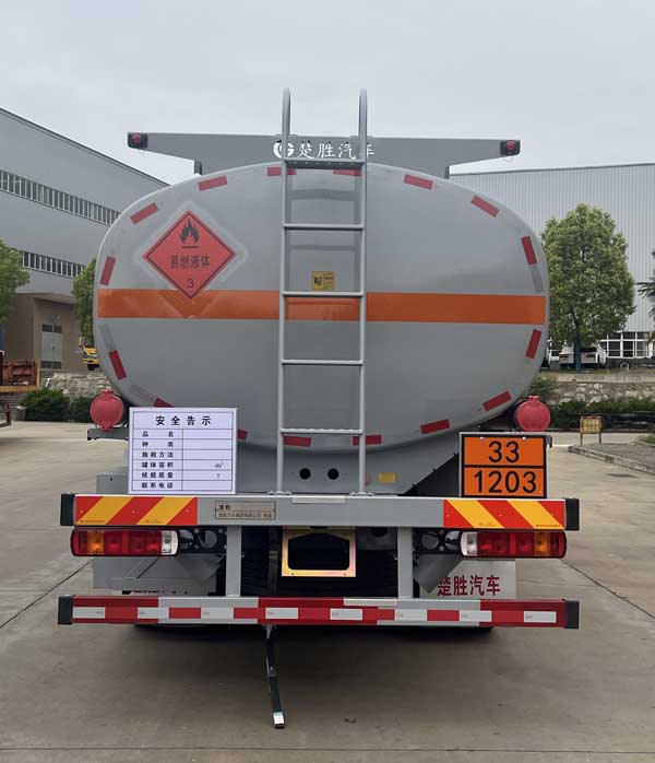 楚勝牌CSC5181GJYB6加油車公告圖片