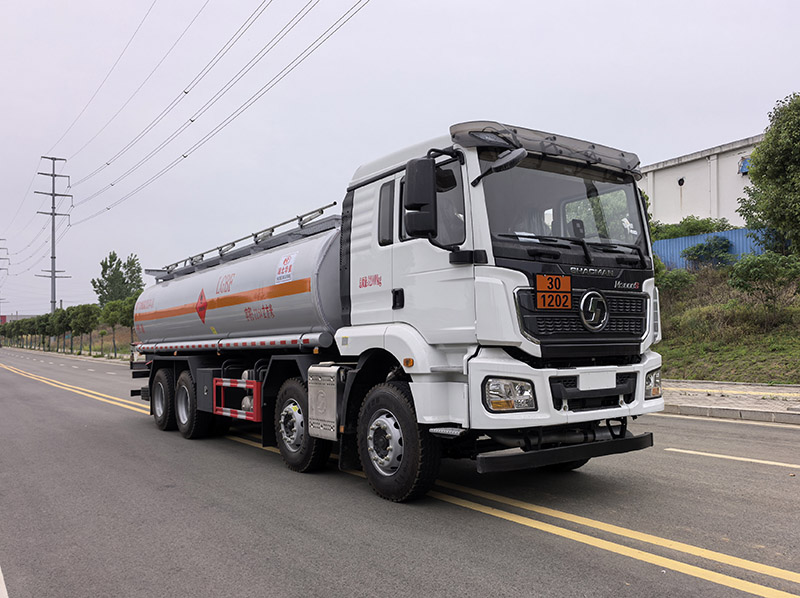 榮駿達(dá)牌HHX5324GYYSX6運(yùn)油車