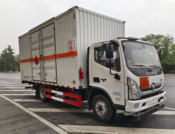 鼎宸騰興牌DCZ5100XRQBJ6易燃?xì)怏w廂式運(yùn)輸車公告圖片